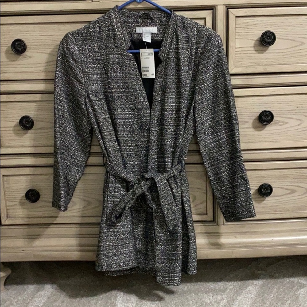 Black/white blazer